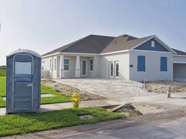 Best Luxury portable toilet rental  in Clayton, DE